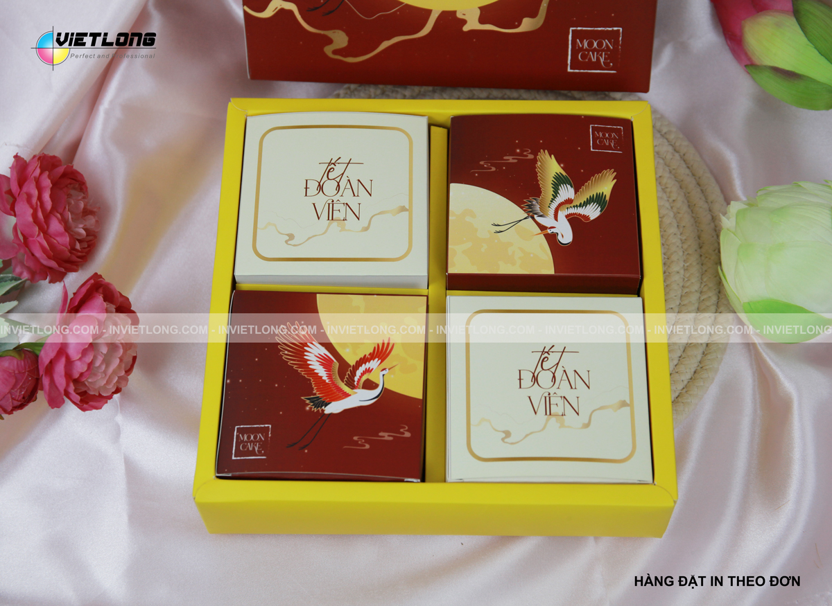 Khay hộp bánh trung thu 4 bánh 2025 mới nhất