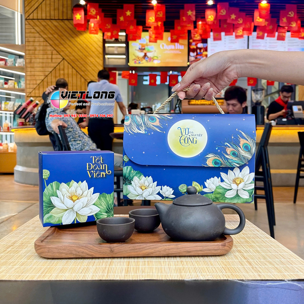 Hộp trung thu 2 bánh Sen chim công