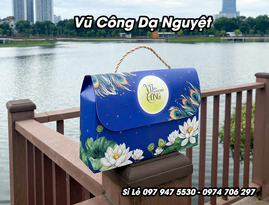 Hộp trung thu 2 bánh Vũ Công Dạ Nguyệt