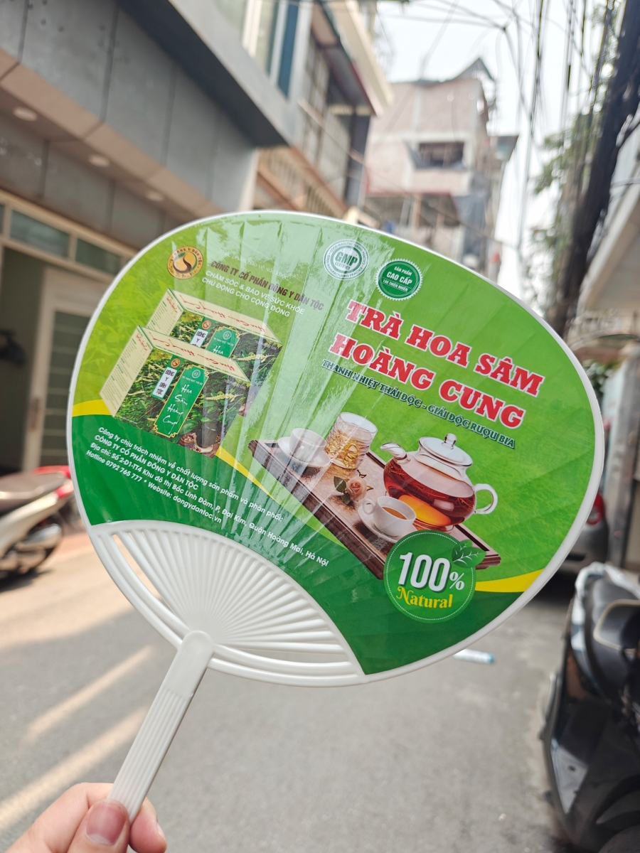In quạt nhựa quảng cáo gấp, lấy ngay