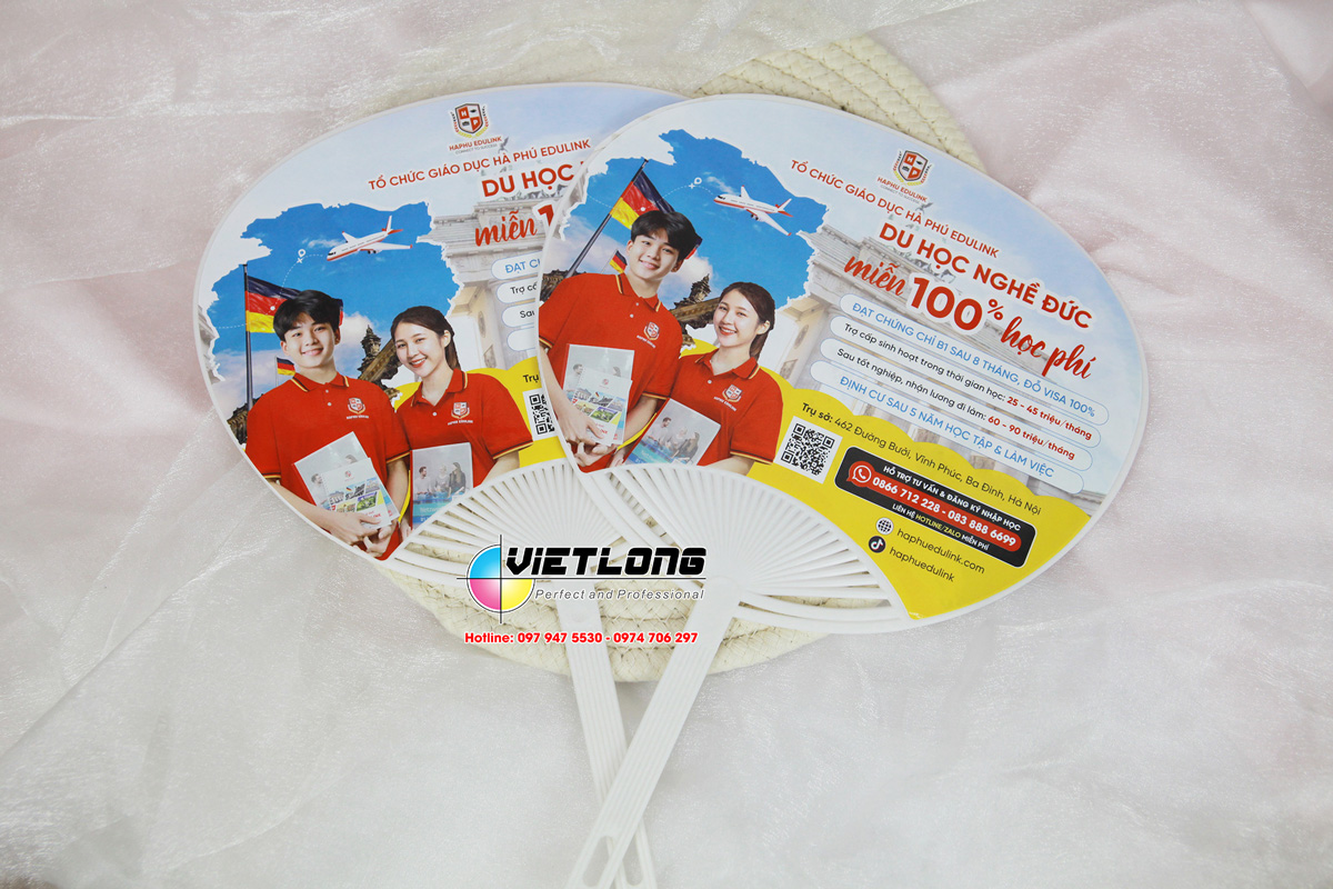 In quạt nhựa quảng cáo du học Đức