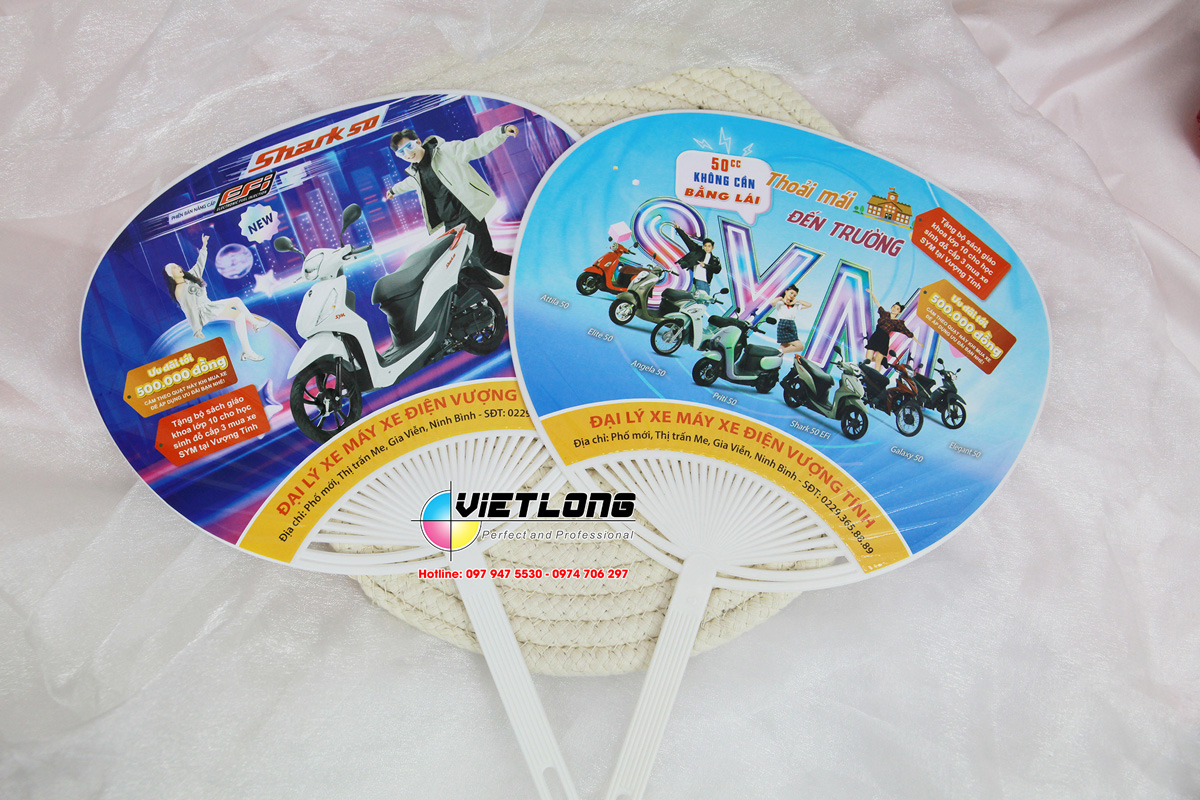 In quạt nhựa nan hoa quảng cáo xe máy điện