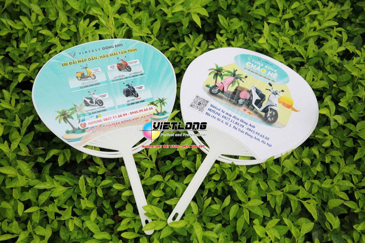 In quạt nhựa quảng cáo xe máy điện Vinfast