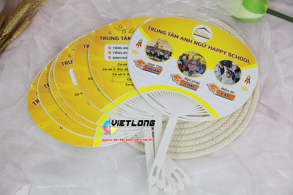 Mẫu quạt cho trung tâm anh ngữ đẹp ấn tượng